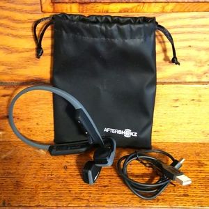 🎧AfterShokz Trekz Titanium Bluetooth headphones 🦷